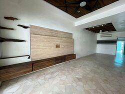 Hougang Avenue 1 (D19), Terrace #561980971